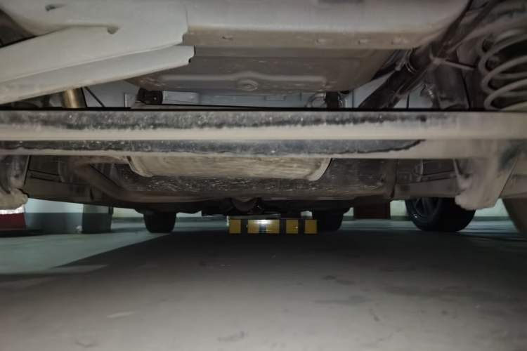 Used CHANGAN Benni mini 2012 1.0L Manual Fashion Edition China IV Standard Chassis Rear