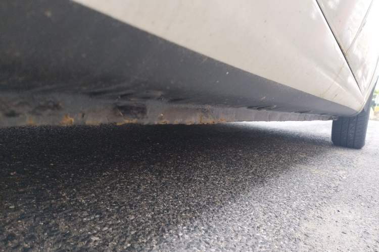 Used CHANGAN Benni mini 2012 1.0L Manual Family Edition China V Standard Chassis Rear Right