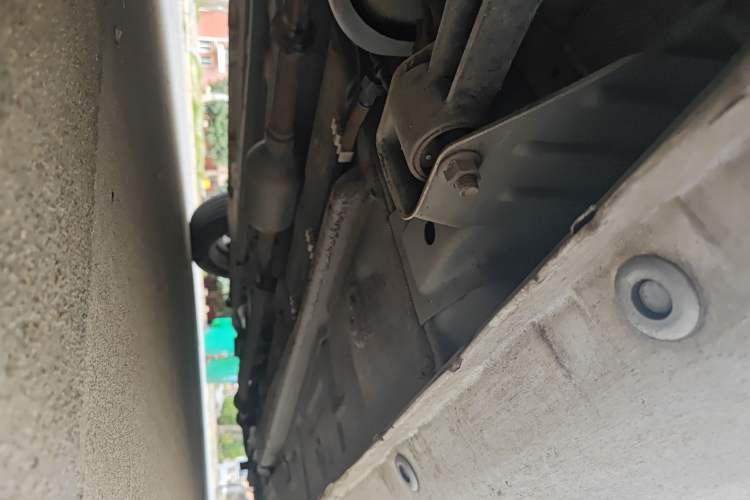 Used CHANGAN Benni mini 2012 1.0L Manual Fashion Edition China IV Standard Chassis Rear Right