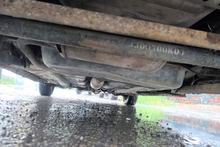 Used CHANGAN Benni mini 2012 1.0L Manual Fashion Edition China IV Standard Chassis Rear