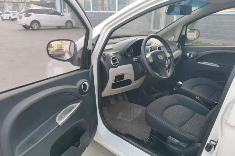 Used CHANGAN Benni mini 2012 1.0L Manual Fashion Edition China V Standard Driver Seat