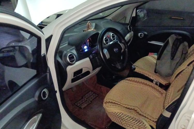Used CHANGAN Benni mini 2012 1.0L Manual Fashion Edition China IV Standard Driver Seat