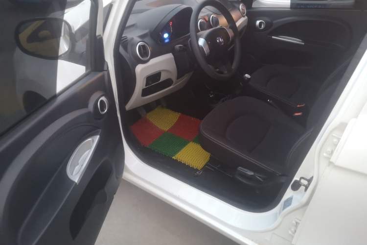 Used CHANGAN Benni mini 2012 1.0L Manual Fashion Edition China V Standard Driver Seat