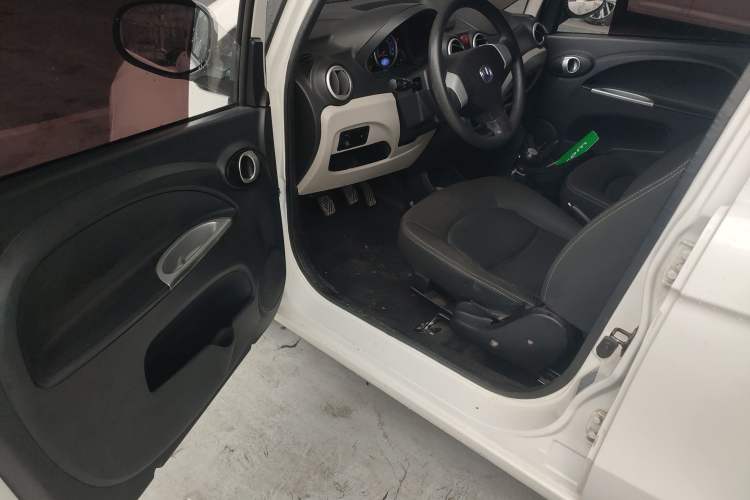 Used CHANGAN Benni mini 2012 1.0L Manual Fashion Edition China V Standard Driver Seat