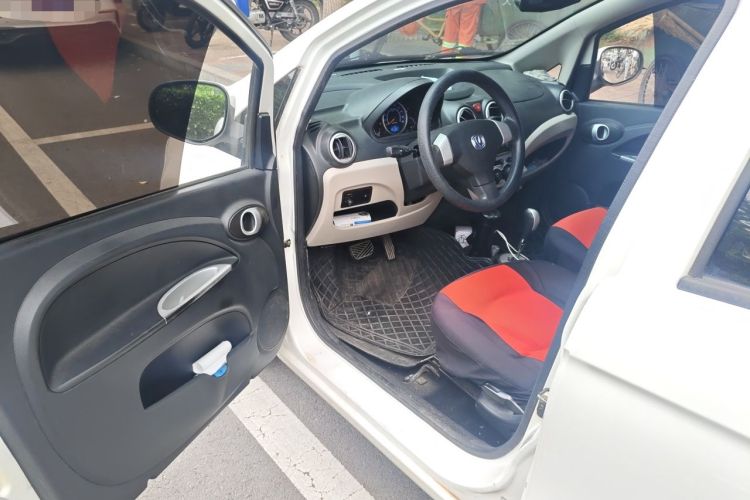 Used CHANGAN Benni mini 2012 1.0L IMT Fashion Edition China IV Standard Driver Seat