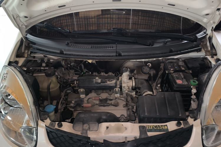 Used CHANGAN Benni mini 2012 1.0L Manual Fashion Edition China V Standard Engine Bay