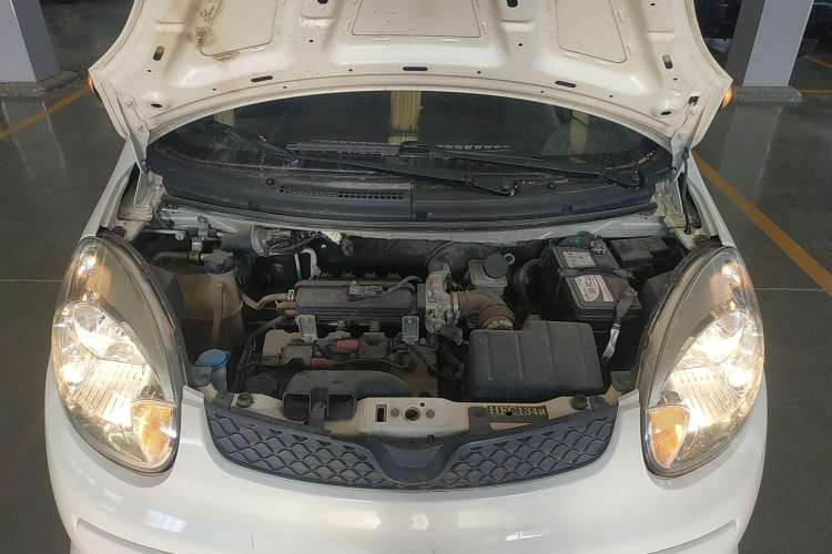 Used CHANGAN Benni mini 2012 1.0L Manual Family Edition China V Standard Engine Bay