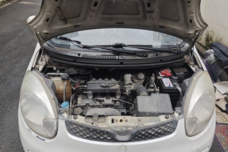 Used CHANGAN Benni mini 2012 1.0L IMT Fashion Edition China IV Standard Engine Bay