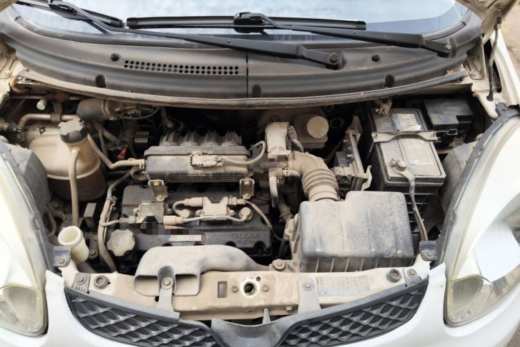 Used CHANGAN Benni mini 2012 1.0L IMT Fashion Edition China IV Standard Engine Bay