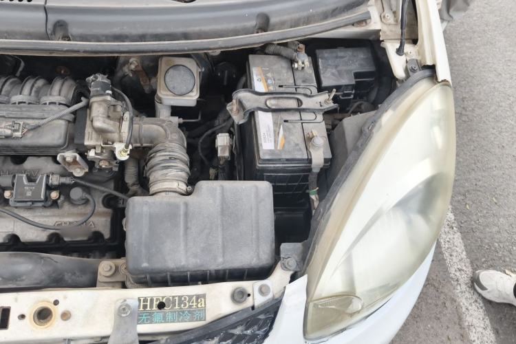 Used CHANGAN Benni mini 2012 1.0L Manual Fashion Edition China IV Standard Engine Bay Left