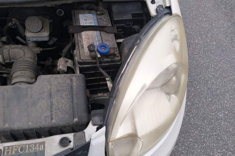 Used CHANGAN Benni mini 2012 1.0L Manual Family Edition China V Standard Engine Bay Left