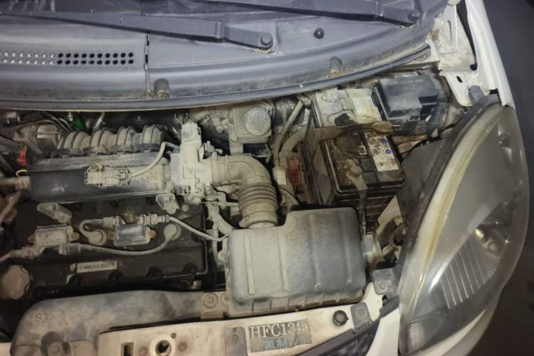 Used CHANGAN Benni mini 2012 1.0L Manual Fashion Edition China IV Standard Engine Bay Left