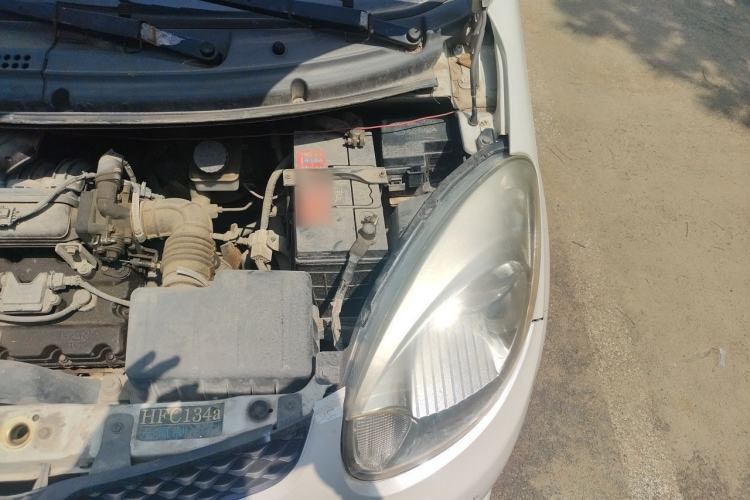Used CHANGAN Benni mini 2012 1.0L Manual Fashion Edition China IV Standard Engine Bay Left