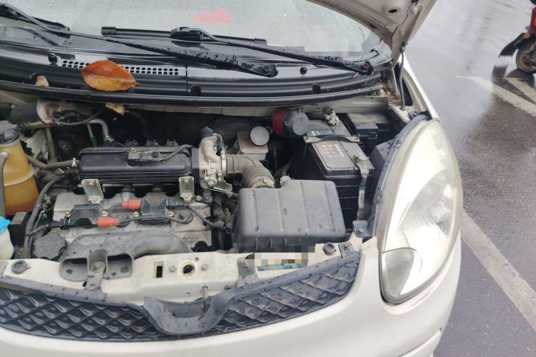Used CHANGAN Benni mini 2012 1.0L Manual Family Edition China V Standard Engine Bay Left