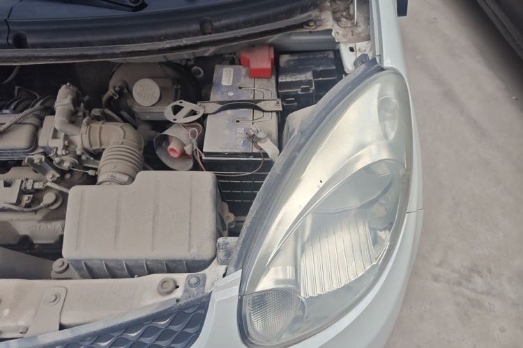 Used CHANGAN Benni mini 2012 1.0L Manual Family Edition China V Standard Engine Bay Left