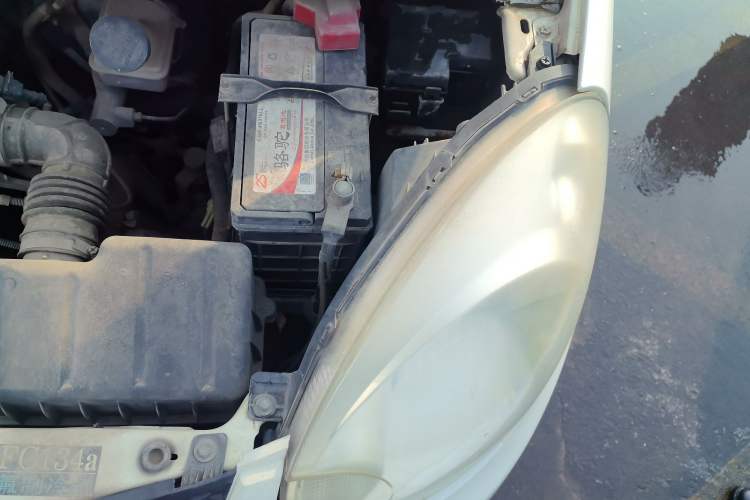 Used CHANGAN Benni mini 2012 1.0L Manual Fashion Edition China IV Standard Engine Bay Left