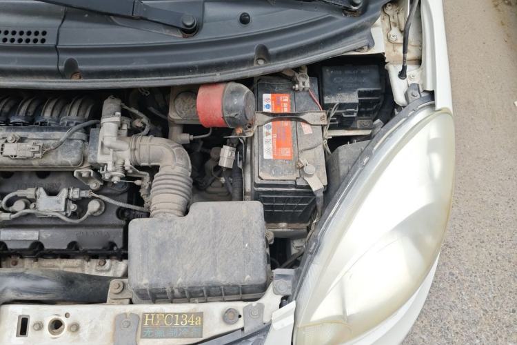 Used CHANGAN Benni mini 2012 1.0L Manual Family Edition China V Standard Engine Bay Left