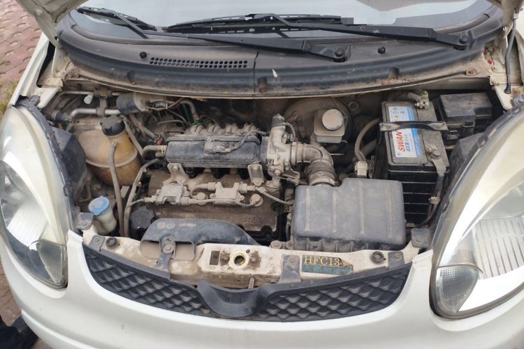 Used CHANGAN Benni mini 2012 1.0L Manual Fashion Edition China V Standard Engine Bay