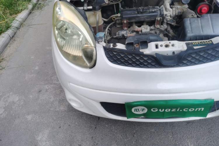 Used CHANGAN Benni mini 2012 1.0L Manual Family Edition China IV Standard Engine Bay Right