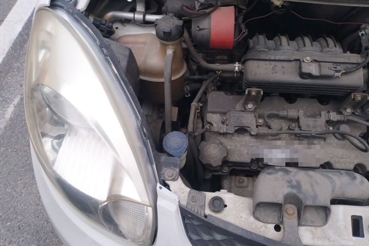 Used CHANGAN Benni mini 2012 1.0L Manual Family Edition China V Standard Engine Bay Right