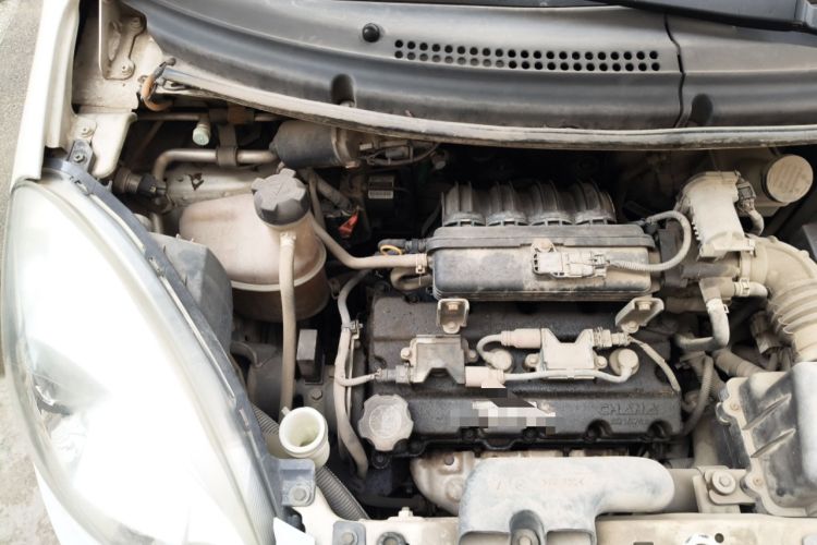 Used CHANGAN Benni mini 2012 1.0L IMT Fashion Edition China IV Standard Engine Bay Right