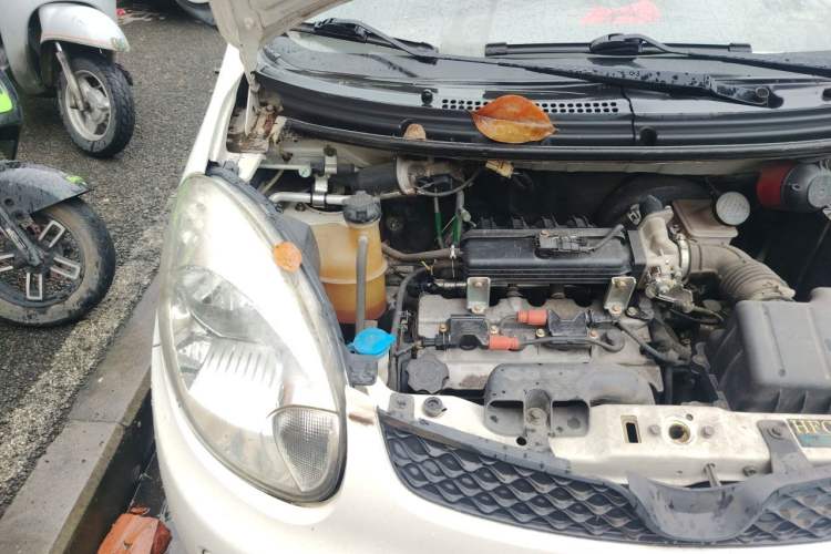 Used CHANGAN Benni mini 2012 1.0L Manual Family Edition China V Standard Engine Bay Right