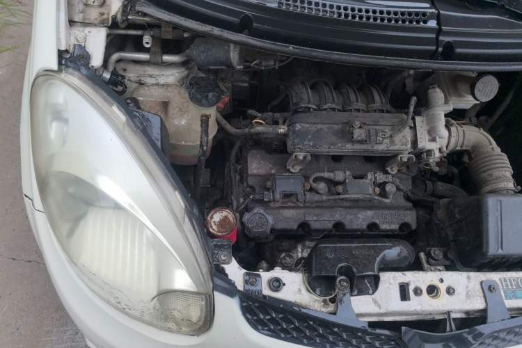 Used CHANGAN Benni mini 2012 1.0L Manual Fashion Edition China IV Standard Engine Bay Right