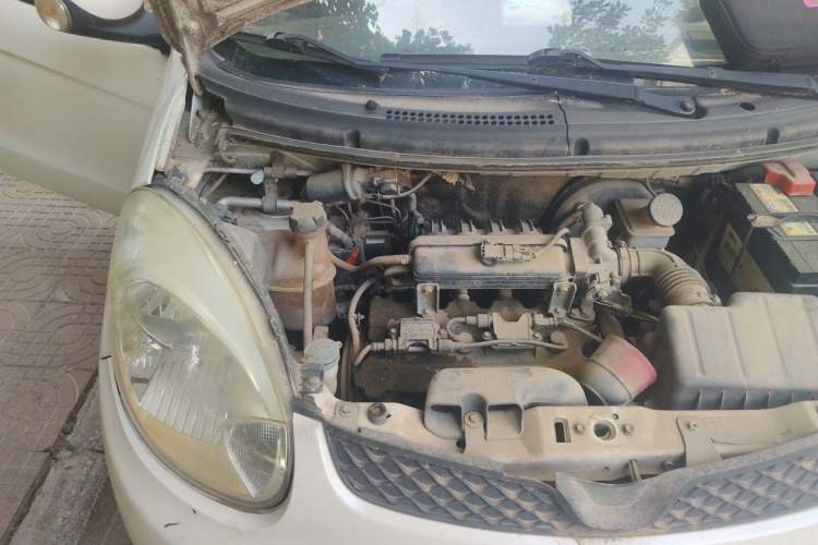 Used CHANGAN Benni mini 2012 1.0L Manual Fashion Edition China IV Standard Engine Bay Right