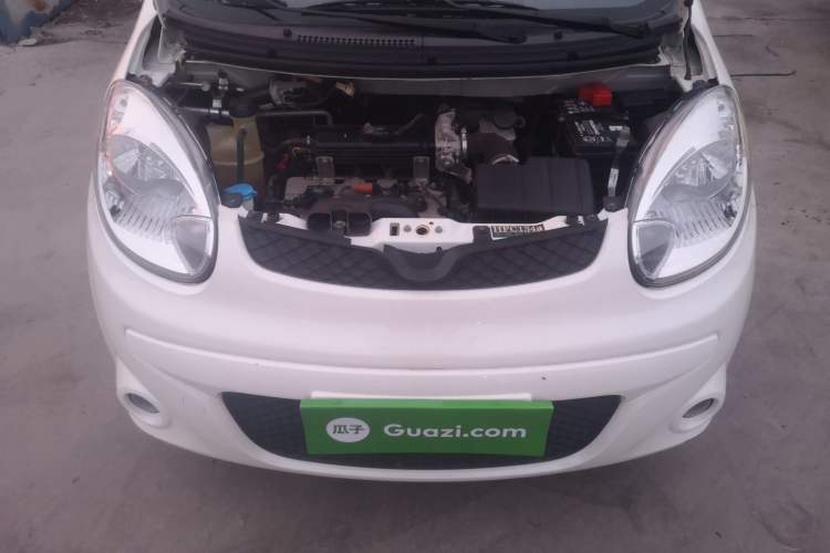 Used CHANGAN Benni mini 2012 1.0L Manual Fashion Edition China V Standard Engine Bay