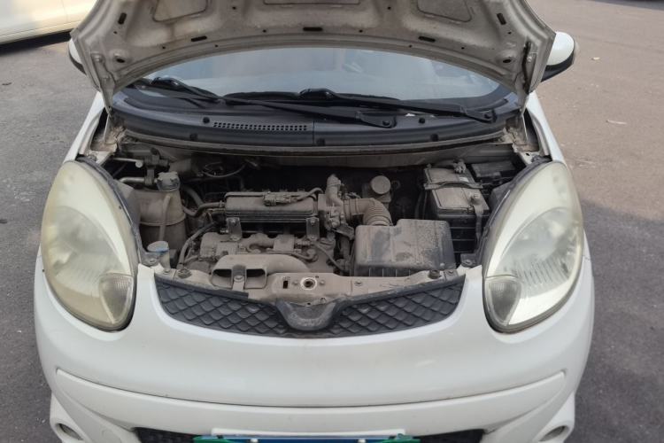 Used CHANGAN Benni mini 2012 1.0L Manual Fashion Edition China V Standard Engine Bay