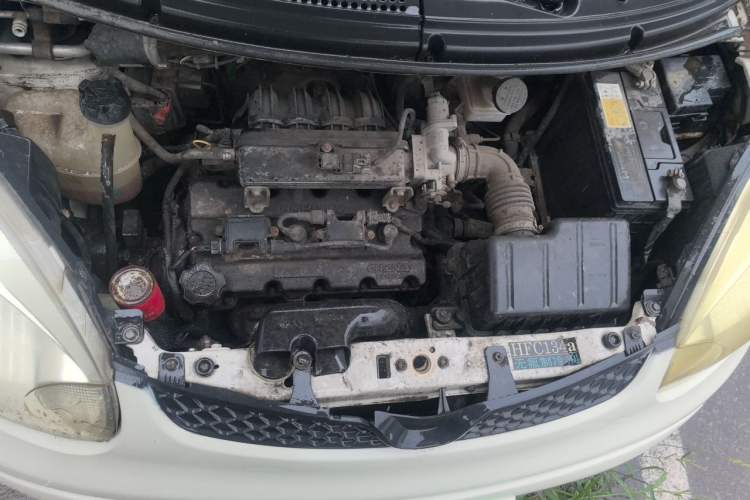 Used CHANGAN Benni mini 2012 1.0L Manual Fashion Edition China IV Standard Engine Bay