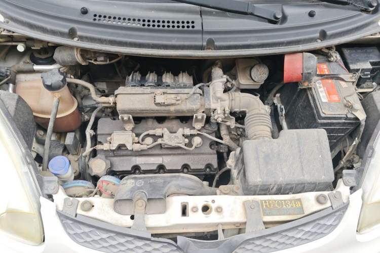 Used CHANGAN Benni mini 2012 1.0L Manual Family Edition China V Standard Engine Bay