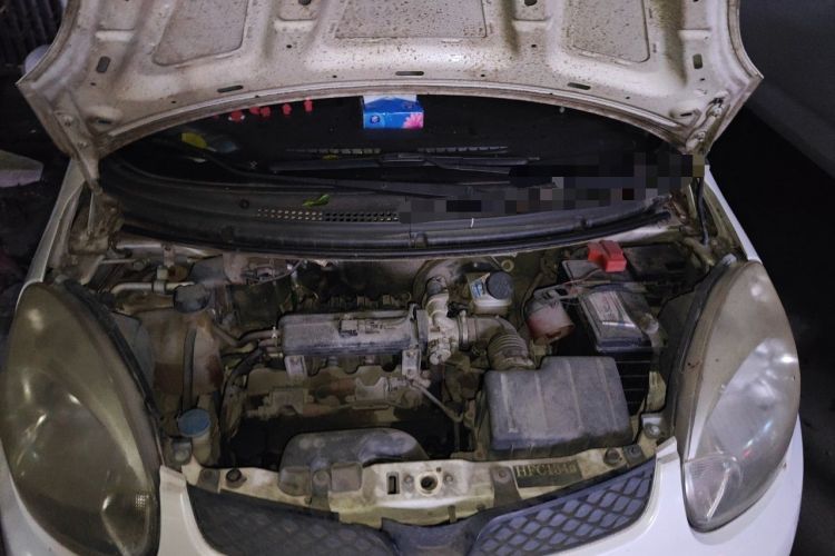 Used CHANGAN Benni mini 2012 1.0L Manual Family Edition China V Standard Engine Bay