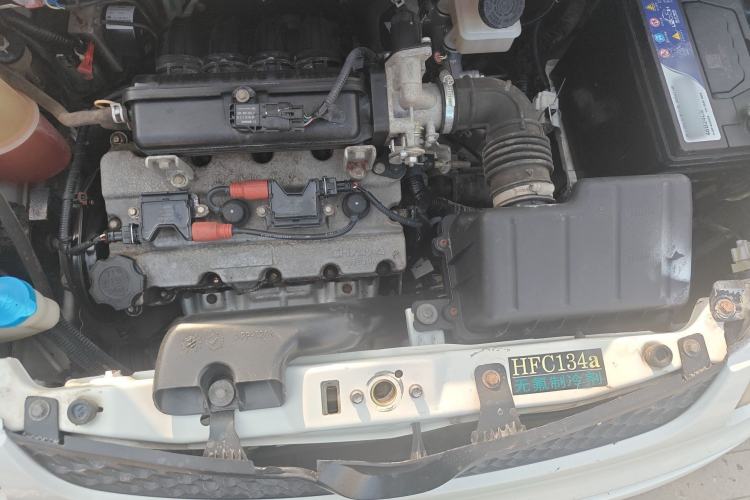 Used CHANGAN Benni mini 2012 1.0L Manual Fashion Edition China IV Standard Engine Bay