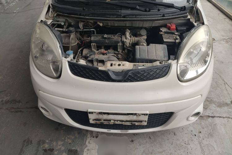 Used CHANGAN Benni mini 2012 1.0L Manual Fashion Edition China V Standard Engine Bay