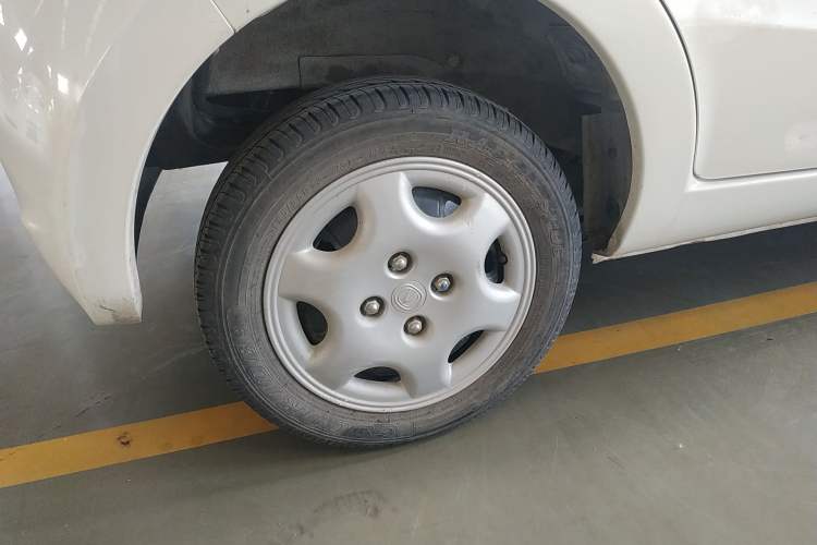 Used CHANGAN Benni mini 2012 1.0L Manual Family Edition China V Standard Exterior 8