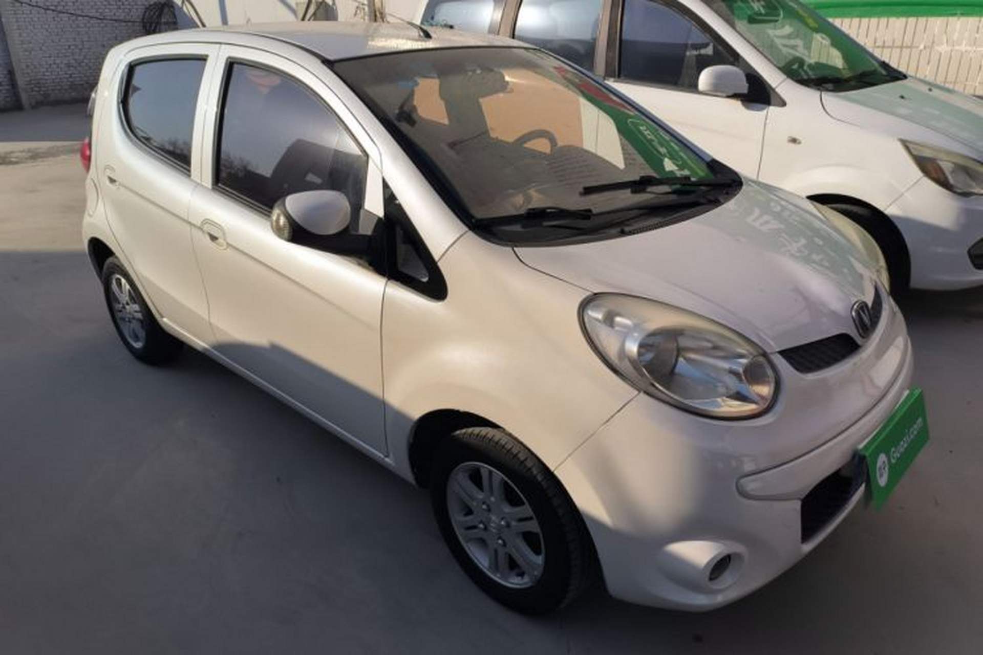 Used CHANGAN Benni mini 2012 1.0L Manual Fashion Edition China IV Standard Front Right 45 Deg