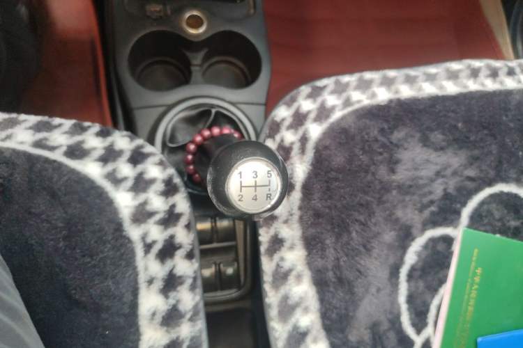 Used CHANGAN Benni mini 2012 1.0L Manual Family Edition China IV Standard Gear Lever