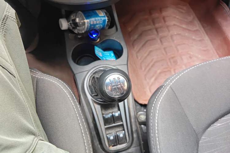 Used CHANGAN Benni mini 2012 1.0L Manual Fashion Edition China IV Standard Gear Lever