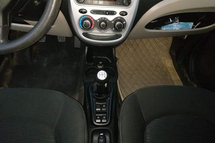 Used CHANGAN Benni mini 2012 1.0L Manual Fashion Edition China V Standard Gear Lever