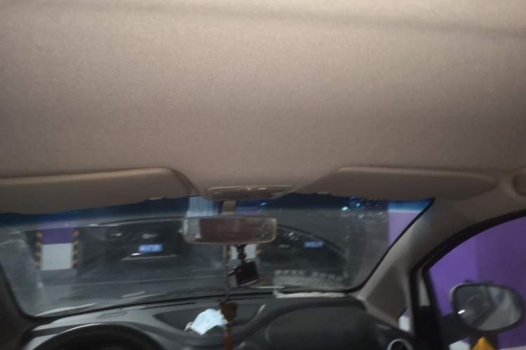 Used CHANGAN Benni mini 2012 1.0L IMT Fashion Edition China IV Standard Headliner