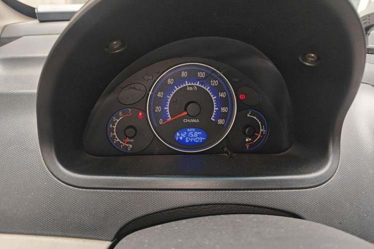 Used CHANGAN Benni mini 2012 1.0L IMT Fashion Edition China IV Standard Instrument Cluster