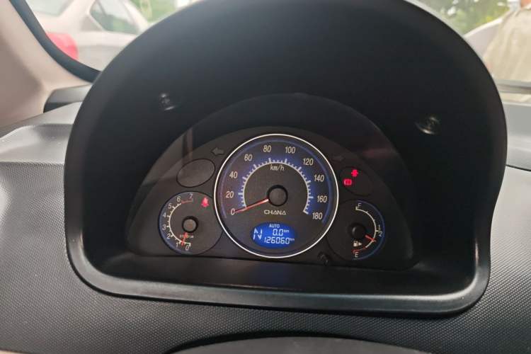 Used CHANGAN Benni mini 2012 1.0L IMT Fashion Edition China IV Standard Instrument Cluster
