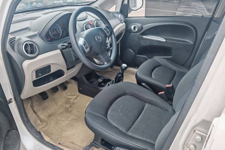 Used CHANGAN Benni mini 2012 1.0L Manual Fashion Edition China IV Standard Interior 2