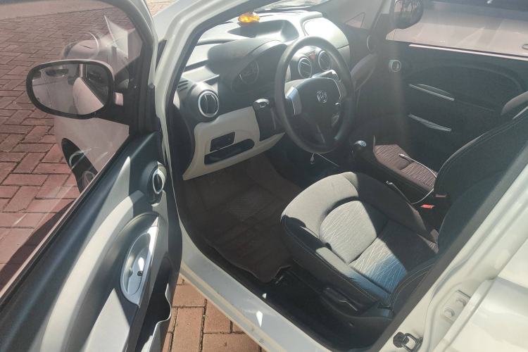 Used CHANGAN Benni mini 2012 1.0L Manual Fashion Edition China V Standard Interior 2