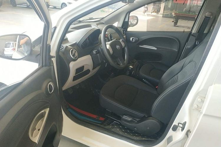 Used CHANGAN Benni mini 2012 1.0L Manual Family Edition China V Standard Interior 3