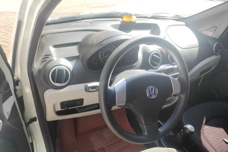 Used CHANGAN Benni mini 2012 1.0L Manual Fashion Edition China V Standard Interior 3
