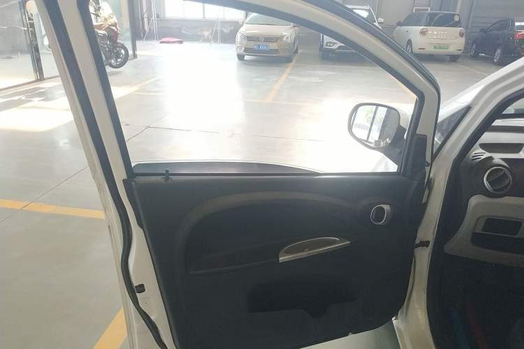 Used CHANGAN Benni mini 2012 1.0L Manual Family Edition China V Standard Interior 7