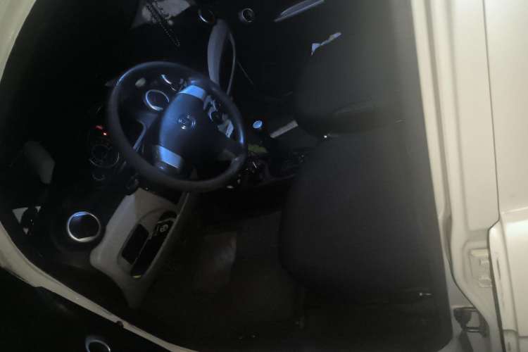 Used CHANGAN Benni mini 2012 1.0L Manual Fashion Edition China IV Standard Left Front Seat