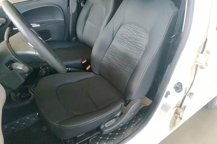 Used CHANGAN Benni mini 2012 1.0L Manual Family Edition China V Standard Left Front Seat